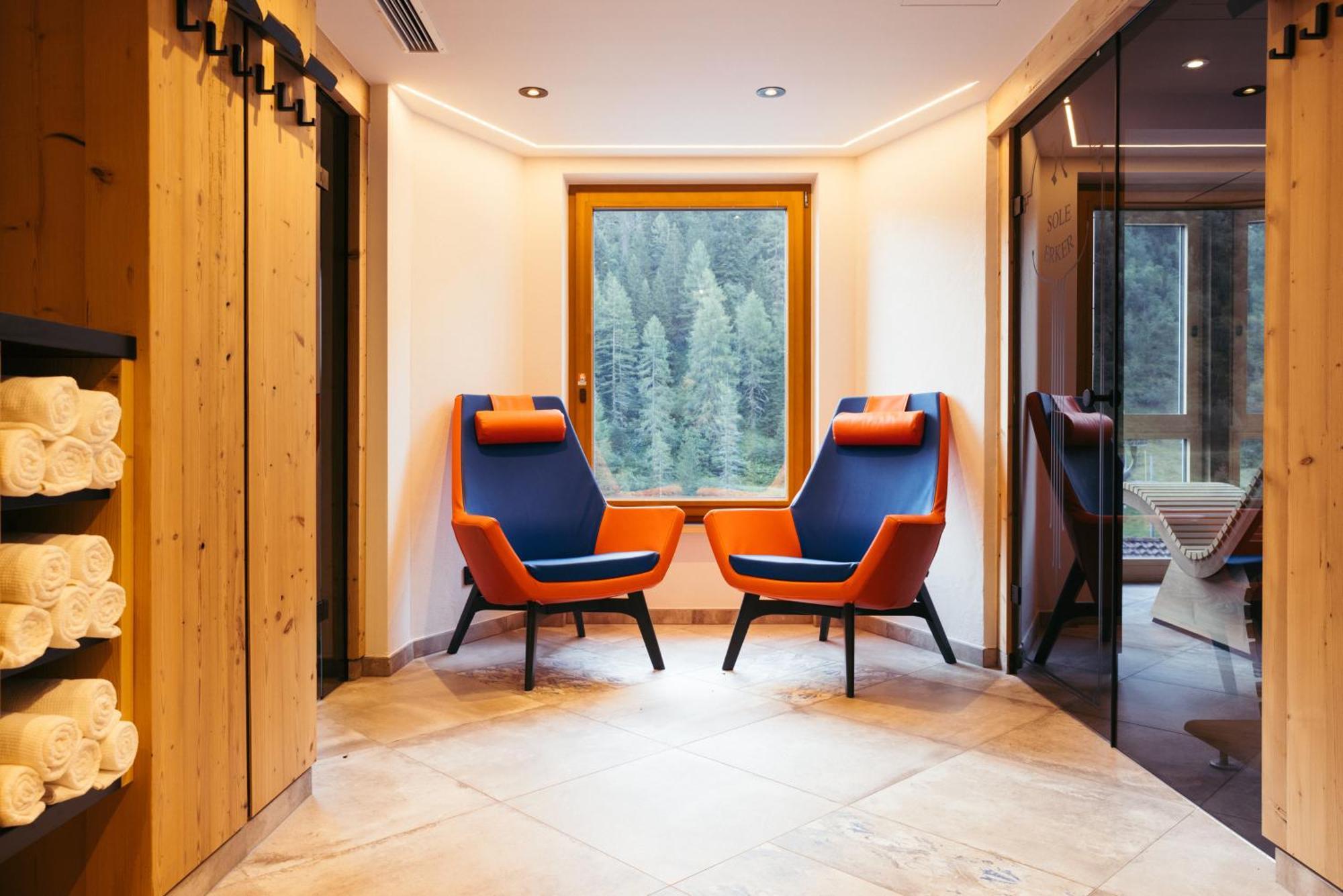 Hotel Neuhintertux Exteriör bild